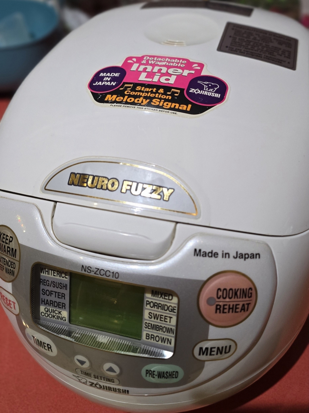 Zojirushi Neuro Fuzzy Rice Cooker NS-ZCC10